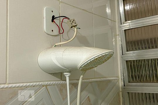 Banheiro de apartamento à venda com 2 quartos, 70m² em Bonsucesso, Rio de Janeiro