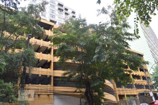 Fachada de apartamento à venda com 3 quartos, 103m² em Ingá, Niterói