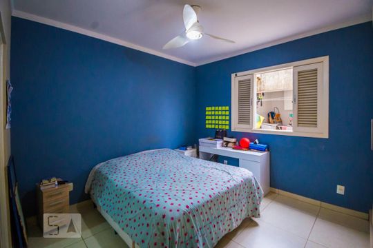 Suíte de casa para alugar com 3 quartos, 174m² em Jardim Guarani, Campinas