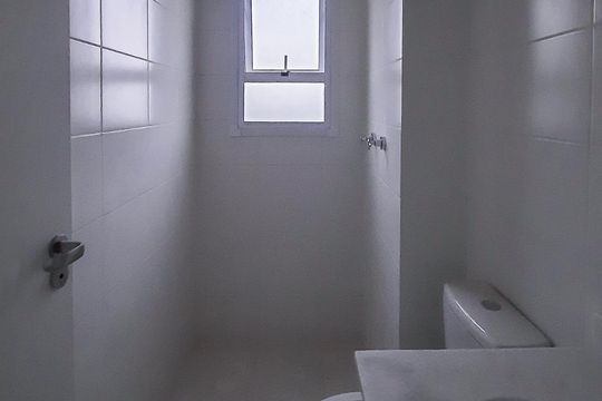 Banheiro de apartamento para alugar com 2 quartos, 53m² em Vila Santa Luzia, São Bernardo do Campo