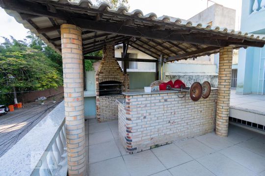Churrasqueira de casa à venda com 4 quartos, 564m² em Freguesia de Jacarepaguá, Rio de Janeiro
