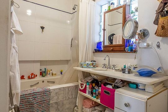Banheiro Social de apartamento à venda com 3 quartos, 140m² em Jardim Paulista, São Paulo