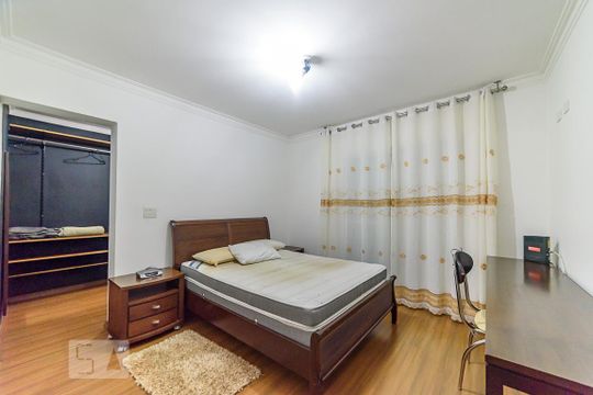 Suíte 1 de casa à venda com 4 quartos, 300m² em Rudge Ramos, São Bernardo do Campo