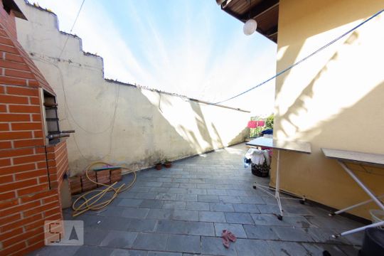 Churrasqueira de casa para alugar com 4 quartos, 120m² em Vila Pereira Barreto, São Paulo