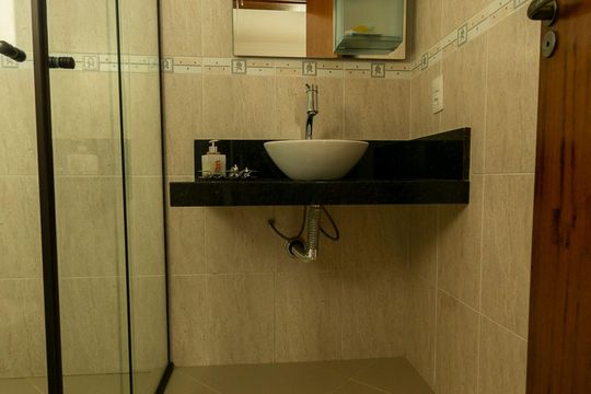 BANHEIRO SUITE 3 de apartamento à venda com 3 quartos, 126m² em Vila Diva (zona Leste), São Paulo