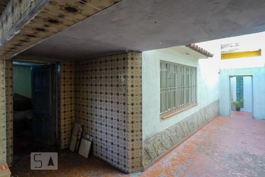 Casa à venda com 7 quartos, 367m² em Vila Deodoro, São Paulo