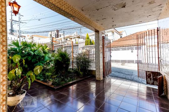 Garagem de casa para alugar com 3 quartos, 200m² em Parada Inglesa, São Paulo