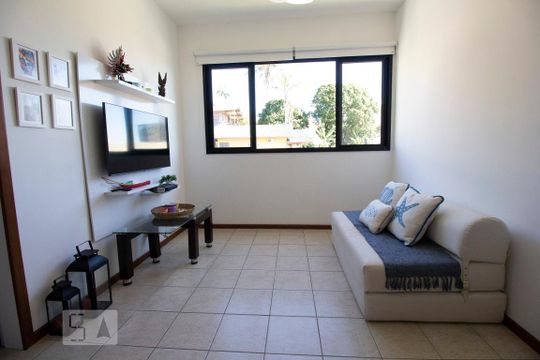 Apartamento para alugar com 2 quartos, 65m² em Agronômica, Florianópolis