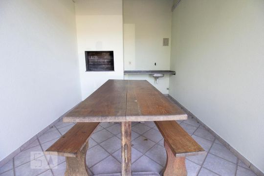 Área comum - Churrasqueira de apartamento para alugar com 2 quartos, 65m² em Agronômica, Florianópolis