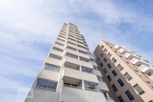 Fachada de kitnet/studio para alugar com 1 quarto, 36m² em Pinheiros, São Paulo