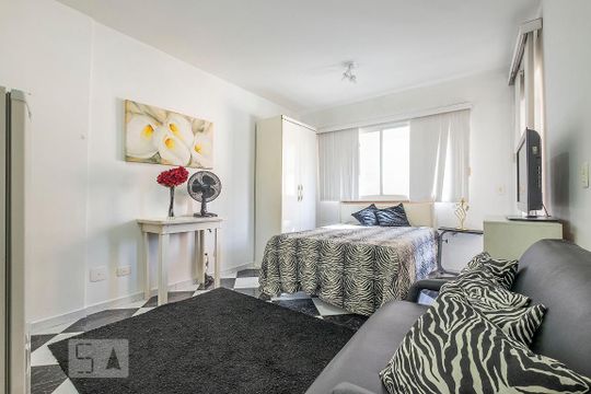 Kitnet/Studio para alugar com 1 quarto, 36m² em Pinheiros, São Paulo