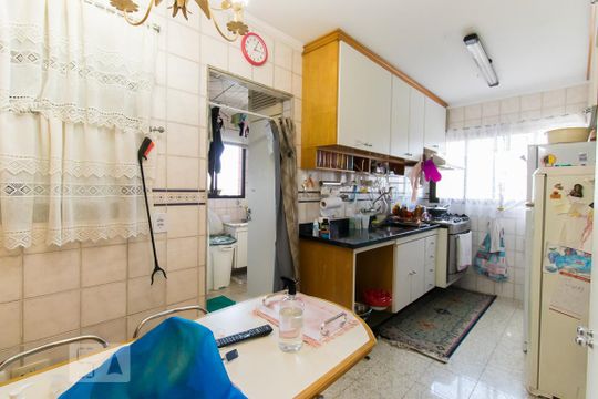 Cozinha  de apartamento à venda com 4 quartos, 125m² em Jardim da Saúde, São Paulo