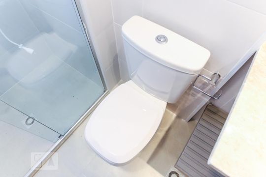 Banheiro da Suíte de apartamento para alugar com 1 quarto, 42m² em Altos do Esplanada, São José dos Campos