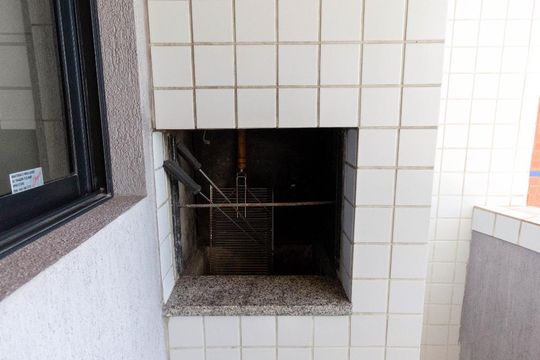 Churrasqueira de apartamento para alugar com 1 quarto, 44m² em Centro, Curitiba