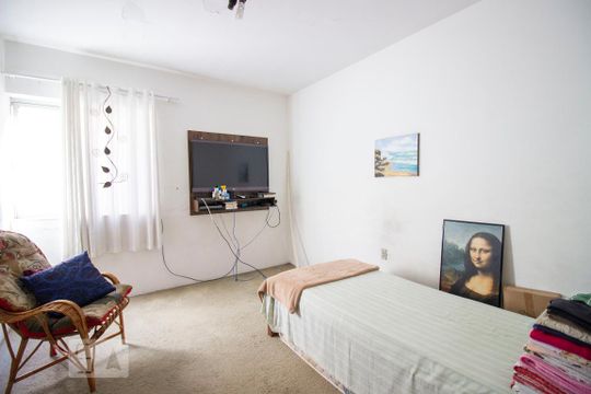 Quarto 1 de casa à venda com 3 quartos, 330m² em Vila Vianelo, Jundiaí