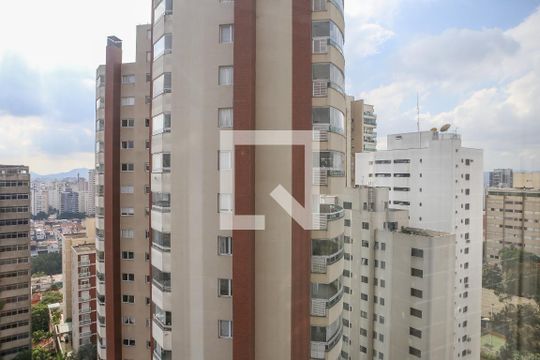 Vista da Suíte 1 de apartamento à venda com 4 quartos, 220m² em Perdizes, São Paulo