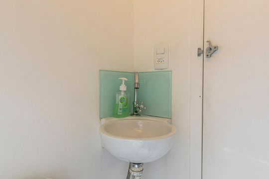 Lavabo da Sala de casa à venda com 3 quartos, 340m² em Vila Regente Feijó, São Paulo