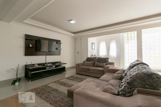 Sala de casa à venda com 3 quartos, 340m² em Vila Regente Feijó, São Paulo