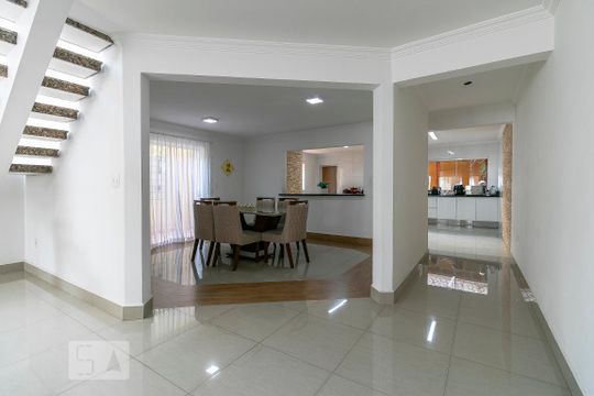 Copa de casa à venda com 3 quartos, 340m² em Vila Regente Feijó, São Paulo