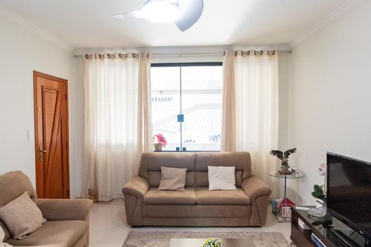 Sala de casa à venda com 3 quartos, 210m² em Cidade Patriarca, São Paulo