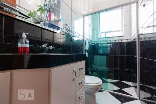 Banheiro suite de casa à venda com 3 quartos, 210m² em Cidade Patriarca, São Paulo