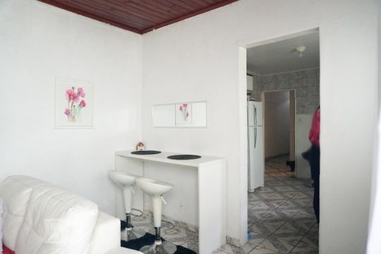 Casa à venda com 3 quartos, 180m² em Vila Marieta, São Paulo