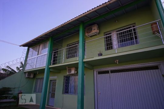 Fachada da casa de casa à venda com 5 quartos, 270m² em Sarandi, Porto Alegre