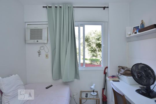 Quarto de apartamento à venda com 2 quartos, 60m² em Pechincha, Rio de Janeiro