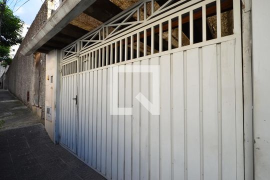 Fachada da Casa de casa à venda com 4 quartos, 180m² em Vila Guarani (zona Sul), São Paulo