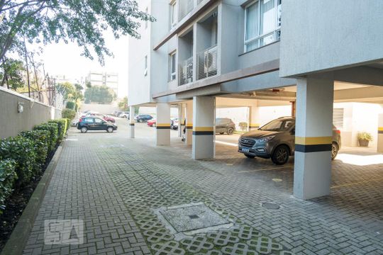 Garagem de apartamento à venda com 2 quartos, 62m² em Tristeza, Porto Alegre