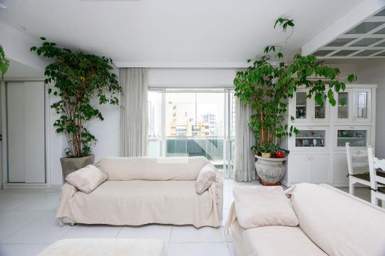 Sala de apartamento à venda com 3 quartos, 153m² em Campo Belo, São Paulo