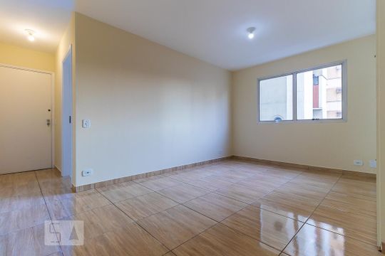 Sala de apartamento à venda com 1 quarto, 50m² em Cambuí, Campinas
