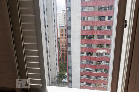 Vista Quarto 2 de apartamento para alugar com 3 quartos, 72m² em Vila Madalena, São Paulo