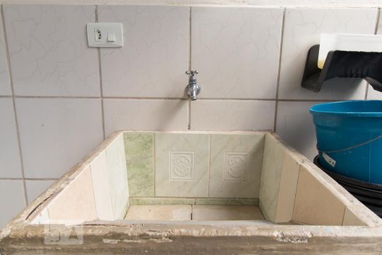 Lavanderia de casa à venda com 3 quartos, 140m² em Vila Moraes, São Paulo