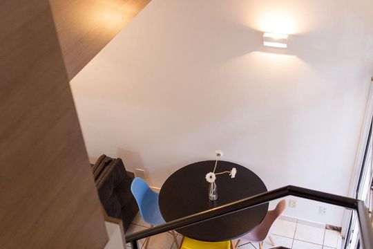 Escada de casa para alugar com 1 quarto, 58m² em Nova Aliança, Ribeirão Preto