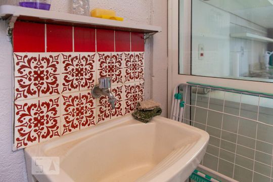 Lavanderia de casa para alugar com 1 quarto, 58m² em Nova Aliança, Ribeirão Preto
