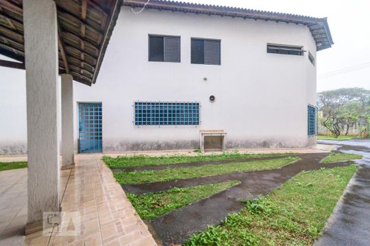 Quintal de casa à venda com 4 quartos, 340m² em Jardim Sao Caetano, São Caetano do Sul
