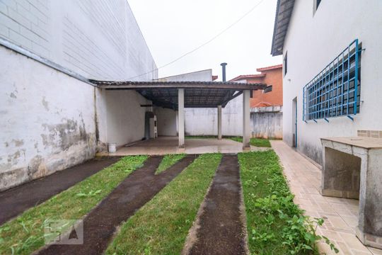 Quintal de casa à venda com 4 quartos, 340m² em Jardim Sao Caetano, São Caetano do Sul