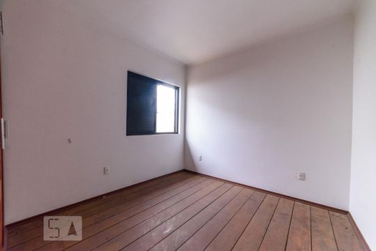 Quarto 1 de casa à venda com 4 quartos, 340m² em Jardim Sao Caetano, São Caetano do Sul