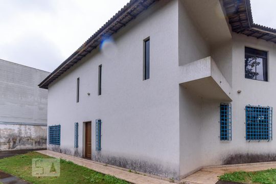 Fachada de casa à venda com 4 quartos, 340m² em Jardim Sao Caetano, São Caetano do Sul