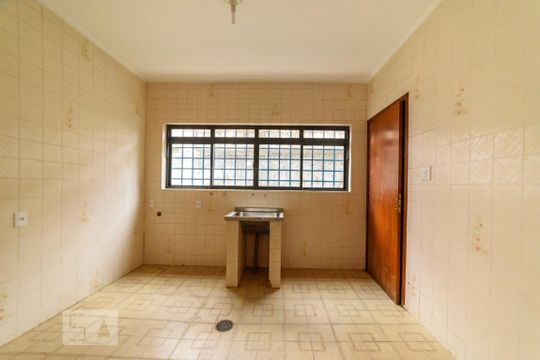 Área de Serviço de casa à venda com 4 quartos, 340m² em Jardim Sao Caetano, São Caetano do Sul