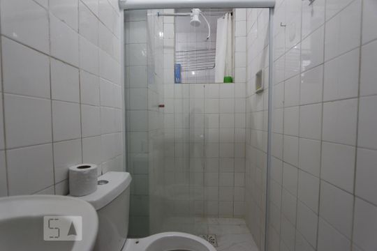 Banheiro de apartamento à venda com 2 quartos, 60m² em Anil, Rio de Janeiro