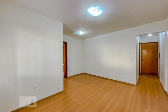 Sala de apartamento à venda com 3 quartos, 73m² em Vila Carrao, São Paulo