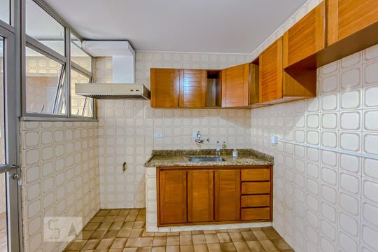 Cozinha de apartamento à venda com 3 quartos, 73m² em Vila Carrao, São Paulo