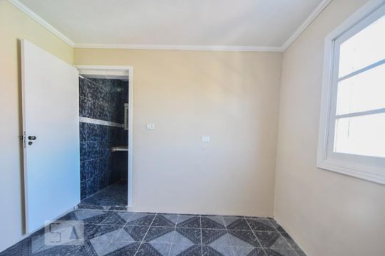 Suíte 01 de casa para alugar com 2 quartos, 130m² em Jardim São Luís, São Paulo