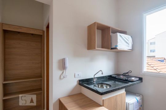 Cozinha de kitnet/studio para alugar com 1 quarto, 10m² em Vila São Pedro, Santo André
