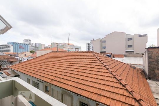 Vista de kitnet/studio para alugar com 1 quarto, 10m² em Vila São Pedro, Santo André