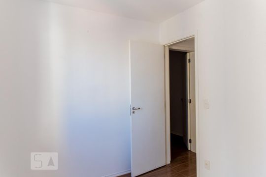 Quarto 1 de apartamento para alugar com 2 quartos, 60m² em Silveira, Santo André