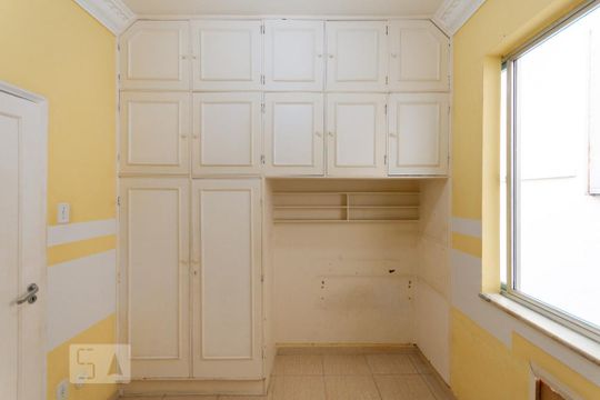 Quarto 1 de apartamento à venda com 3 quartos, 110m² em Tijuca, Rio de Janeiro