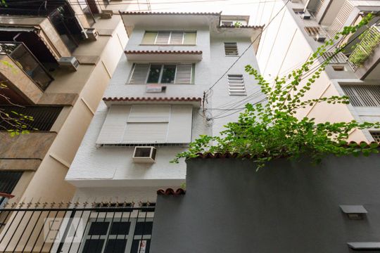 Fachada de apartamento à venda com 3 quartos, 110m² em Tijuca, Rio de Janeiro